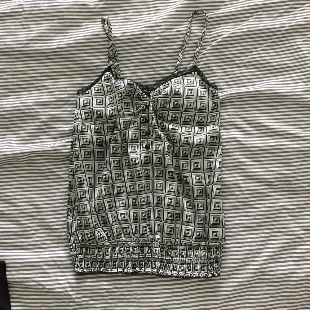 🌟3 for $25🌟 Black and white top